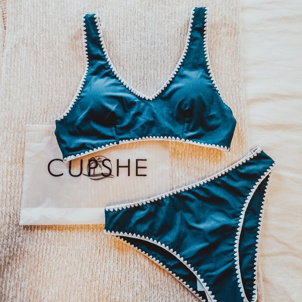 *NEW* Cupshe Crochet Trim Sporty Bikini